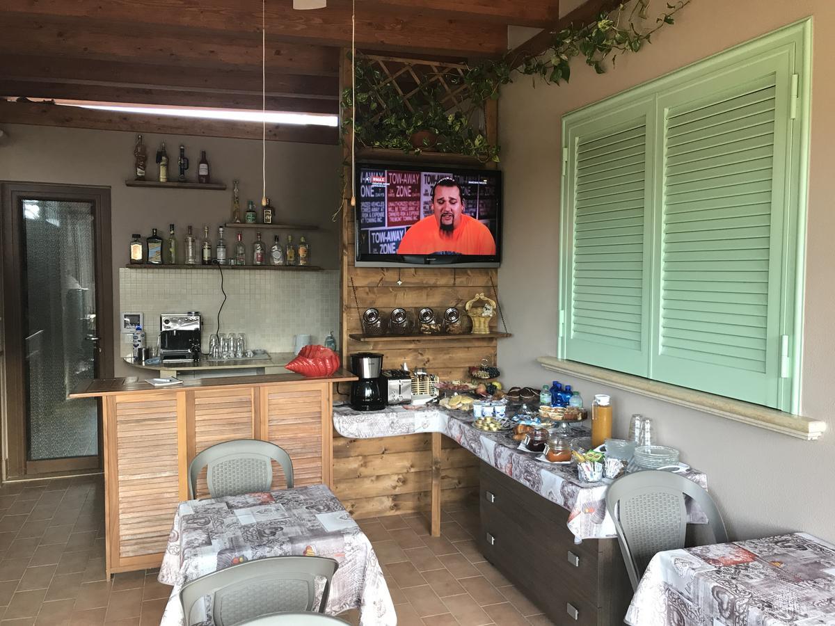 Bba2Passi Bed & Breakfast Марина ди Маса Екстериор снимка